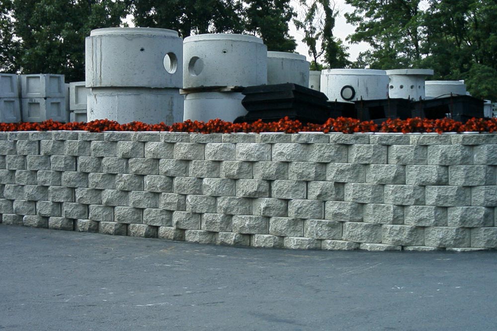 RETAINING WALLS